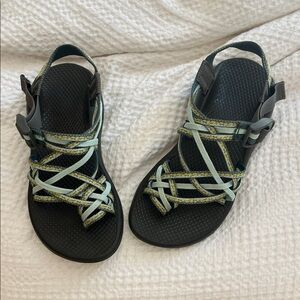 Gently Used Chaco Women's Sandals Green & Teal Size 6